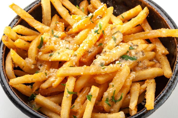 Garlic Parmesan Truffle Fries thumbnail